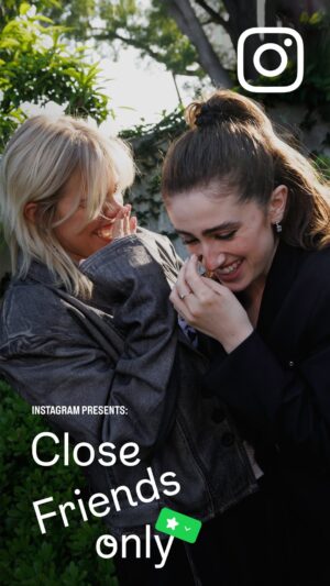 Rachel Sennott Instagram - Close. 👏 Friends. 👏 Only. 👏

Watch @reneerapp (Reneé Rapp) and @treaclychild (Rachel Sennott) spill the tea on upcoming projects, how they met, how they flirt and more.