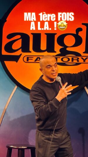Rachid Badouri Instagram - Ma première fois à Los Angeles!🤩🤩 
@iamtehran 🙏🏼✊🏼 @laughfactoryhw 🙏🏼✊🏼 @zofunny 🙏🏼✊🏼 @brucehillsjfl @netflixisajoke 🙏🏼✊🏼