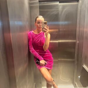 Radka Třeštíková Instagram - elevator photo dump