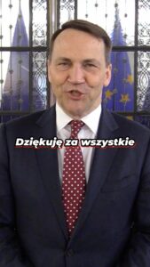 Actor Radoslaw Sikorski HD Instagram Photos and Wallpapers May 2024