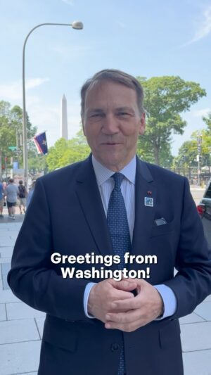 Radoslaw Sikorski Instagram - Foreign Minister @radek_sikorski is in Washington D.C. 🇺🇸 for the 75th #NATOSummit.

#WeAreNATO