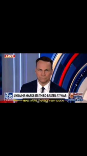 Radoslaw Sikorski Instagram - Dzisiejsza rozmowa z w Fox News, czyli stacji mającej wśród widzów wielu wyborców Partii Republikańskiej.