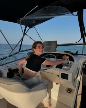 Raegan Revord Instagram - 🇺🇸🛥️🌭🥧💥🧢
