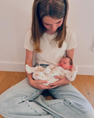 Raegan Revord Instagram - Auntie Rae 🤝 Emma Rae 🎀