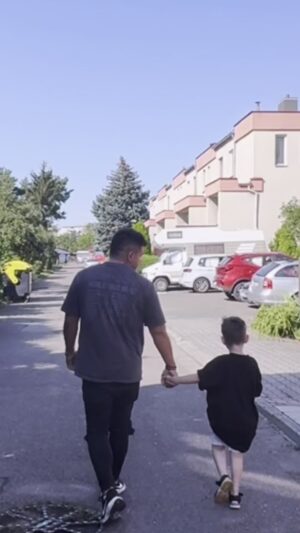 Raego Instagram - DÁVEJ SRDCE ❤️ a SDÍLEJ AŤ VÍ, že není sama. ❤️ #music #fyp #love #inspiration #show #true #selfcare
