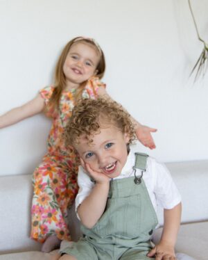 Rafaëlle Roy Instagram - Mes enfants. 
Pincez-moi quelqu'un. What have I done to deserve them???
😮‍💨❤️