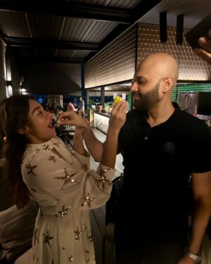 Rahman Instagram - Our precious girl turns another year more fabulous today. Happy birthday to a girl who is so strong, kind, and inspirational. U impress and surprise me and the people around u , year after year. May u always follow your heart and be happy. Aameen. 

#birthday #birthday2024 #rahmansfamily #love #skyresturant #family #shotoniphone14promax #cake #siblings #alisharahman