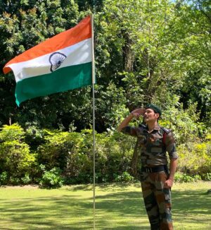 Rajneesh Duggal Instagram - Jai Hind 🇮🇳🫡

#happyindependenceday #rd #proudindian #rd #rajnieshduggall