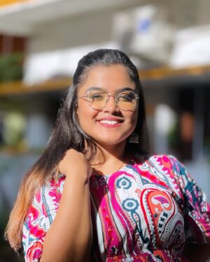 Rakshita Suresh Instagram - sunkissed 💛🌻