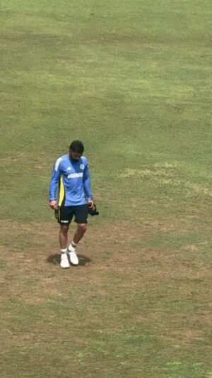 Ramachandra Raju Instagram - Look whom did I spot at Premadasa stadium srilanka our king kohli 😍🇮🇳🥳🥳 @virat.kohli #indiancricket #indiancricketteam #viratkohli #odicricket