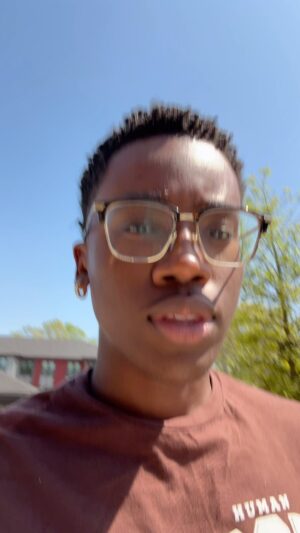 Ramon Reed Instagram - I can’t be the only one who forgot about the eclipse. I thought I was going into a full blown sickle cell crisis😂😂😂 #eclipse #eclipse2024