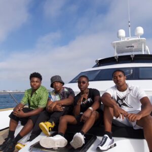 Ramon Reed Instagram - Sunday Funday🛥️🌊

📸: @madoxdestyn