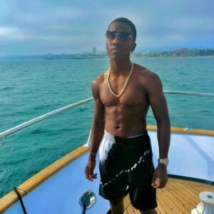 Ramon Reed Instagram - Sunday Funday🛥️🌊

📸: @madoxdestyn