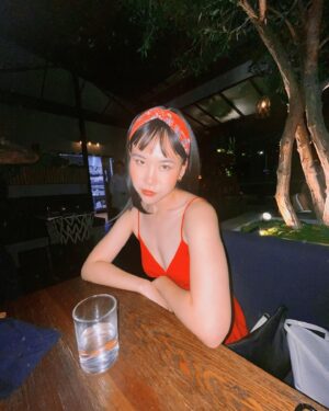 Ramona Young Instagram - Got my red dress on tonight ❤️‍🔥