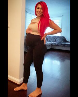 Randa Markos Instagram - Baby bump 🤰❤️💋