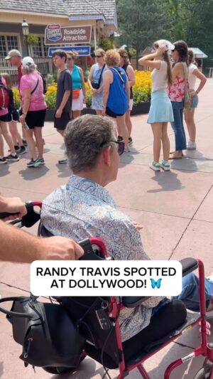 Randy Travis Instagram - Stick around to see if we found @DollyParton! Thanks again to @Dollywood for having Randy.