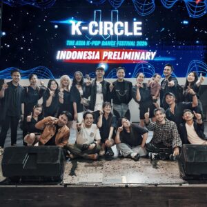 Rangga Moela Instagram - thank you @kcircle_id for having me as one of your judges 🙏🏻✨

congratulation @z.lexiva & @igeneration.official for the amazing and #Specta K-pop event!

Hopefully the representation from Indonesia can be the winner at the Asian level in Malaysia later,best of luck @_exquisite.dc @ofc.suicidesquad & g crew @gigiartofdance FIGHTING! ✨🫶🏻🙏🏻