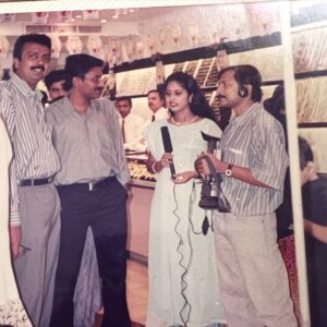 Ranjini Jose Instagram - I have been putting this away for a few days. Couldn’t find the courage, but I’m finally mustering some and here it is..

The start of my career on tv started with this man. A true brother to me to this day. Sunuchettan ❤️.. 

I don’t know how I’m going to finish writing this but I’m gonna try … my heart’s breaking knowing I’m not going to see you again. You left us in shock, that I still feel you’re around or you’re gonna call me

I’ve known Sunuchettan from during my college days when he introduced me to the world of television through various travel and music shows on channels like Asianet and Surya tv. That association proved on to become a family bond in no time. As you can see in all the pictures ❤️

This is going to hurt forever. But I’m going to hold on to all the lovely memories, gracefully accepting that it’s an end of an era. I love you loads and you’ll always be my Sahodaran Ayyappan, my Sunuchettan ❤️

Rest in peace. Until we meet again ❤️❤️

#sunuchettan