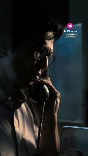 Ranvir Shorey Instagram - Mystery, mayhem and ‘M’ – Shekhar Home’s chase is on! 🔍

Watch #ShekharHome streaming 14 August onwards, only on JioCinema Premium.

@kaykaymenon02 @ranvirshorey @rasikadugal @iamkirtikulhari 

#ShekharHomeOnJioCinema #JioCinemaPremium