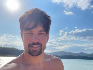 Raphael Sander Instagram - My life is fantastic in London, I can’t complain, I’m doing another bachelor’s degree and that’s great, but I grew up on the beach, in the sun, so I miss it a lot. How cool it is to reconnect with my roots. God bless Rio! 
.
.
#vacationmode #feriassualinda #riodejaneirotrip