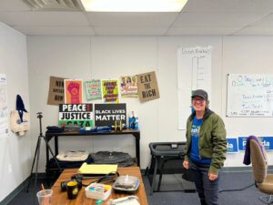Rashida Tlaib Instagram - Even though we were expected to win our Democratic Primary, it still made my heart so full to have one of the hardest working teams and committed volunteers out there, ensuring folks have access to vote. To see that they love our district as much as I do and understand what it means to lead with compassion was overwhelming at times. They all remind me why I do this work every day. 

Thank you all for your faith in me and for believing in this girl who grew up in Southwest Detroit to Palestinian immigrant parents who never dreamt I could be fighting for my residents in Congress one day. 

#RootedInCommunity