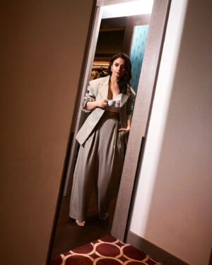 Rasika Dugal Instagram - Just taking a short break from sarees 😀

Lounging in the comfort of the rooms @fsmumbai. Just the perfect way to wrap a long shoot day.
#MirzapurS3Promotions #MirzapurS3

Outfit: @sans.studio
Jewellery: @kavyapotluriofficial
Shoes: @charleskeithofficial 
MUA: @mayura_makeup_hair
Hairstyling: @vithikajaiswal
Styling: @who_wore_what_when 
📸: @chandrahas_prabhu
📍: @fsmumbai