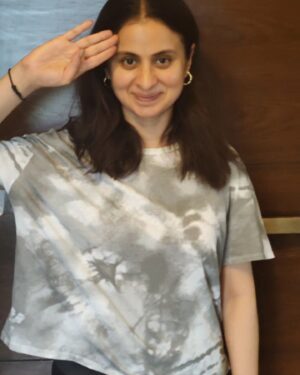 Rasika Dugal Instagram - July 💛 #PhotoDump

1. The Queens ❤️
2. Yayy! 
3. Three seasons and only one hazy photo 😄. C'mon! Guddu Beena can do better.
4. Lost and Found. How many have you lost this season?!
5. Look check for guess what 😊
6. Tried the much talked about Benne Dosa. @benne.bombay 
7. Spouses of Mirzapur 
8. Quiet dinner with Chadda ji
9. Finally got that fan repaired! Qualifies as one of my top achievements this month.
10. The much-needed long evening walk with my fav podcast...

#July #MonthlyDump