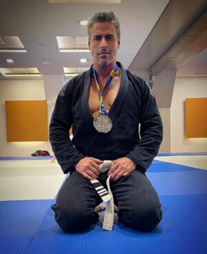 Raúl Olivo Instagram - Felicidades @raulolivo por tu participación en el Europeo de la IBJJF con kimono 🇫🇷.

Estamos muy orgullosos de todo el trabajo y la preparación.

A corregir detalles y como siempre vamos por más!

Ossss