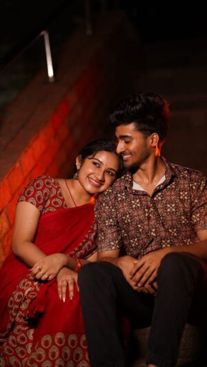 Raveena Daha Instagram - Water packet moonji 🫣❤️
:
:
Vc : @gokul_krishnan_1010 🫂
Choreo : @anto.patrick_dance_forever_ 

.
.
@sundeepkishan @aparna.balamurali @dhanushkraja @arrahman @sunpictures @musicsanthosh @_shwetamohan_ @gana_kadhar 
.
.
.
.
#waterpacket #dhanushkraja #dhanush #sundeepkishan #raayan #tamilcinema #rossshhhhhhh #raveenadaha #tamillove #tamil #trending #recreation