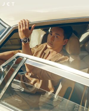 Raymond Lam Instagram - @jetmaghk

Text．@nicnicnicnicwong
Photo．@_loricky_
Styling．@calvin.wtf
Hair．@keith_wong_hair
Makeup．Raymond Yip
Wardrobe．@zegnaofficial @givenchy @ralphlauren
Watch and Jewelry．@harrywinston
Location．Soho House Hong Kong

#JETHK #JET2024 #JET2024AUG #林峯 #HARRYWINSTON #九龍城寨之圍城 @harrywinston