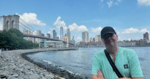 Raymond van Barneveld Instagram - Been on some amazing trips this year but haven’t got round to sharing many. 

A few weeks ago me and Julia went to the big apple 🍎 New York. So many nice photos and great views. 

What an incredible place. So many amazing things to see and do was really a fantastic trip and we still didn’t get to see everything, walking 20,000   steps a day 👣 I recommend you take good walking shoes if you plan to go and walk a lot. 

#ny  #nyc #bigapple #newyork #newyorkcity #sightseeing #tourist #usa #lego #travel