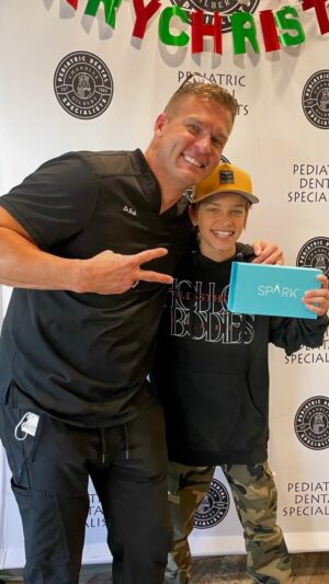 Recker Eans Instagram - Saturday Smiles! 😀🦷
-
My peeps over at @pediatricdentalspecialists and @briknielsen have been taking care of me with my @sparkaligners were at week 7 now and cant be more excited about the improvement! Keep ya posted on updates as we go!!! 🤘
-
🎶 ‘Headcase’ feat @dropoutkingsaz dropping next week
-
#teeth #dentistry #smile