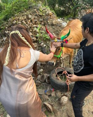 Redin Kingsley Instagram - I’m celebrating Mattu Pongal with my sweet heart wife ❤️❤️❤️