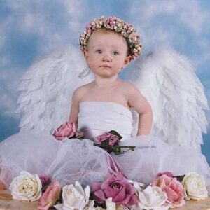 Ree Drummond Instagram - Happy birthday to my first baby, ALEX! I’m so sorry I did this to you. It was the nineties, we new moms were hectic and very eager, and there was this mall kiosk I couldn’t look away from. I love you! 👼