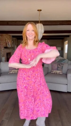 Ree Drummond Instagram - Please notice my dance moves halfway through. Also, please enjoy my new spring clothing collection! New season, new approach, new variety, new cuteness. I love every piece! (Link is in my profile. ❤️) Again, please notice my dance moves. Thank you for your cooperation.