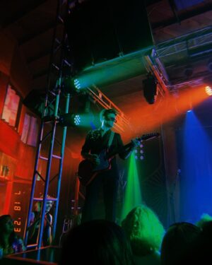 Reed Horstmann Instagram - SOLD.OUT.THE.TROUBADOUR. 

I’m so deeply proud of the amazing people I get to call our band @sacha_carlson @angelinasidon @jacksondaw_official are the most talented artists I’ve ever shared a stage with. Lemme just say it again we SOLD OUT THE TROUBADOUR. ON A TUESDAY NIGHT. Y’all better watch out because we’re coming for you. And to my lovely band, I love y’all 🖤

#rock #rocknroll #guitar #gibson @hbarcofficial @crapeyewear @gibsonguitar @marshallamps #gretavanfleet #rivalsons #blackkeys