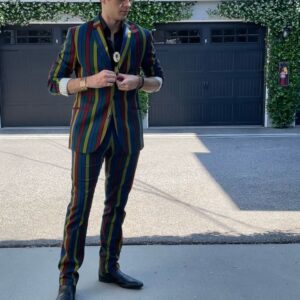 Reed Horstmann Instagram - Little more love for the suit, and yes I stole it from @sacha_carlson and no I won’t give it back 

#actor #actorslife #photography #photo #villainsofvalleyview #disneychannel #disney #villains #redcarpet