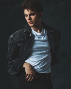 Actor Reed Horstmann HD Instagram Photos and Wallpapers September 2023