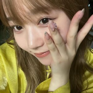 Reia Yonekura Instagram - 〝 HUNNY BEE 〟

YouTube生配信ありがとうございました！！
とっても楽しかったです‪🫶🏻

再スタート、不安もありながらYouTube生配信を無事迎えることが出来ました。
ファンの皆さんとまたお会いできると思ったらとっても楽しみで、ワクワクもあり緊張もしてます、！皆さんに最高のパフォーマンスを魅せれるようこれからももっと頑張ります。

HUNNY BEEをこれから応援してほしいです🫣💗
よろしくお願いします！！！