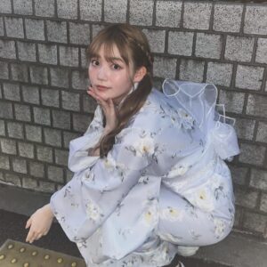 Reia Yonekura Instagram - 今年初浴衣~‪🫶🏻

淡くて可愛い浴衣だし、ヘアメイクも可愛くてめちゃくちゃテンション上がりました‪˙ᵕ˙

@asknowasplus 
@0501__irina