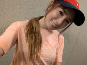Reika Saiki Instagram - 夜ラン完！🏃‍♀️
昨日はお腹がはち切れるかと思うぐらい、お寿司を食べました🍣
なので今日は調整日！何事もメリハリ大事！！！