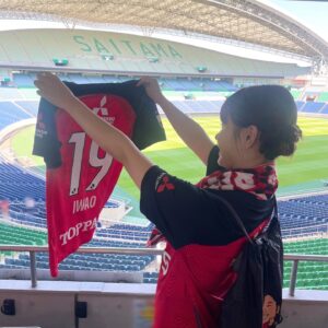 Reina Yokoyama Instagram - ⚽️
.
.
.
#浦和レッズ
#岩尾憲　選手
#morningmusume24
#モーニング娘24 #横山玲奈