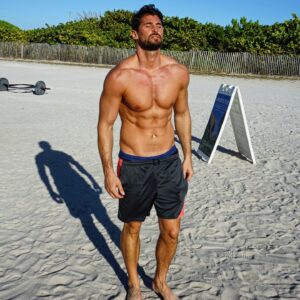 Rémi Notta Instagram - Miami, best shape of my life cousine 😘 #miami #miamibeach