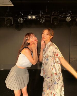 Rena Takeda Instagram - 昨日は、バースデーイベントでした🎂🎈
楽しすぎました、、、！！！！

たくさんのお祝いで溢れた❤️‍🔥
素敵な日をありがとうございました✴︎✳︎

のつ！

《1部》
jacket,pants
@seyto_official

tops
@beautifulpeople_officialsite

shoes
@alm._official

accessories
@miyunakamura.jewelry
@hemca_official
@seasukii_jp
@rhodes_showroom

《2部》
tops,skirt
@paulsmithjapan

shoes
@alm._official

accessories
@kumpel_by_p
@enn._official
@ki_ele
@jugemade
@sa.ya.original
@karhtu_press
@rhodes_showroom

《3部》
all
@maisonkitsune

accessories
@yuu_select
@35.jewelry
@karhtu_press
@rhodes_showroom