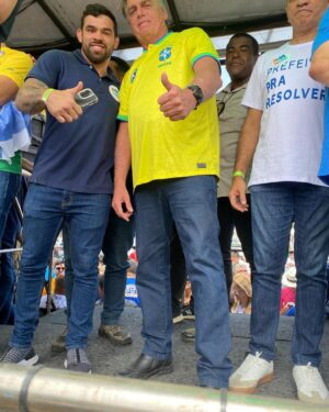 Renan Barão Instagram - Dando início a abertura da nossa campanha com a presença do @jairmessiasbolsonaro 

#jairbolsonaro #jairmessiasbolsonaro #vereador #jiujitsu
