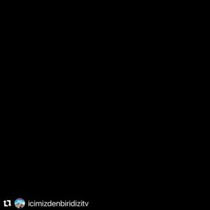 Renan Bilek Instagram - #Repost @icimizdenbiridizitv with @make_repost
・・・
Willson ailesi ile tanışmak için son 1️⃣ gün🎈🎈🎈 yarın akşam saat 20:00’de @showtv ‘de görüşmek üzere. @renan.bilek @deryaalabora @surecfilm