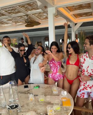 Renata Notni Instagram - St Barth 🪸