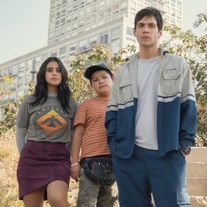 Renata Vaca Instagram - For the Tamayos, each day is a race to save lives. 

The new series Midnight Family premieres September 25 on Apple TV 

Para los Tamayos, cada día empieza una nueva carrera para salvar vidas. 

Familia de Medianoche se estrena el 25 de Septiembre por Apple TV 
