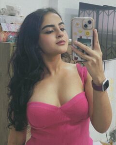 Renaye Tejani Most Liked Photos and Posts