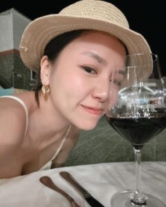 Actress Renci Yeung HD Instagram Photos and Wallpapers July 2024